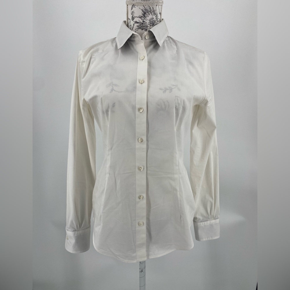 Brooks Brothers Red Fleece womens long sleeve button down blouse, size 2